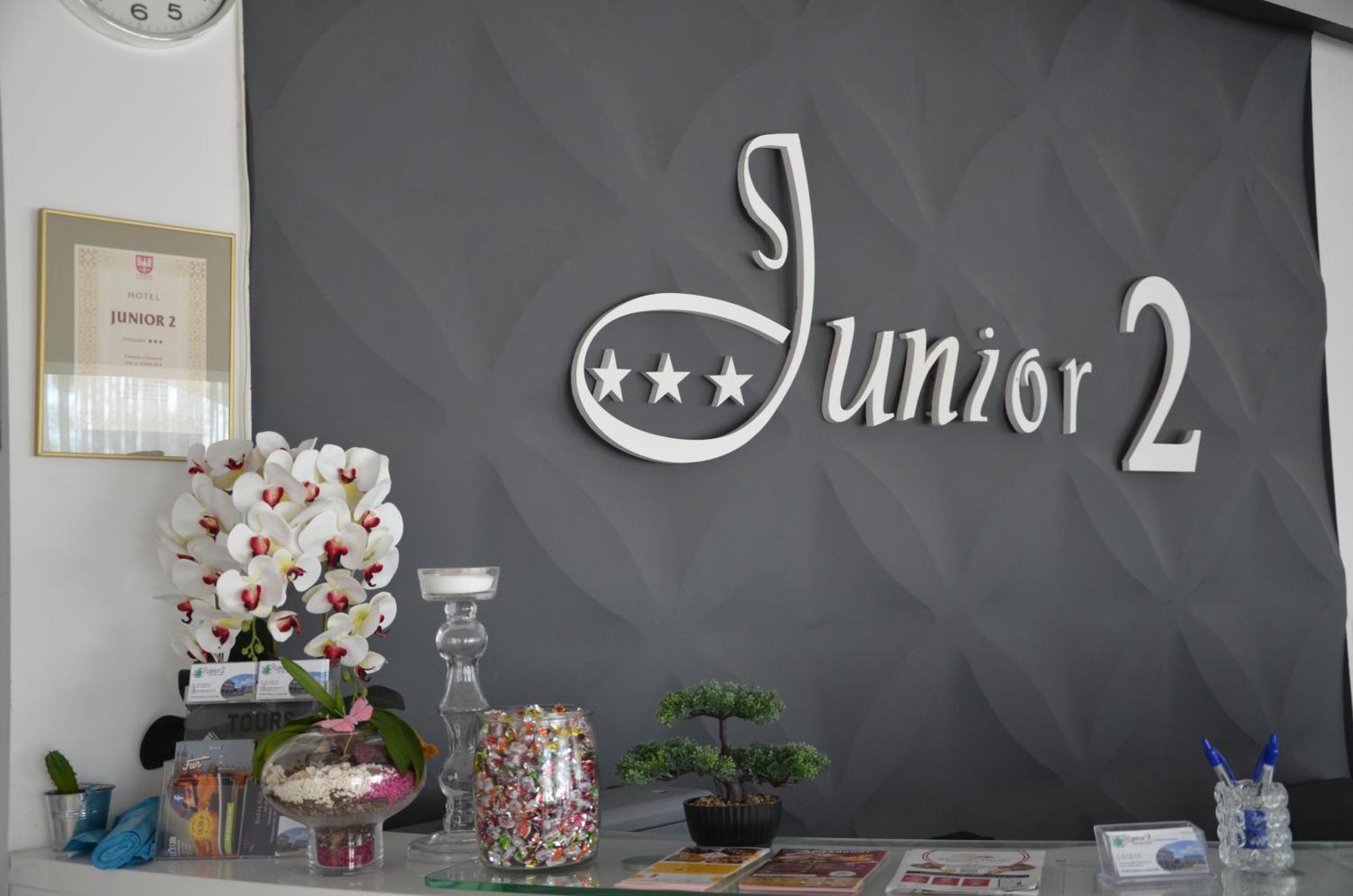 Hotel Junior 2 Cracóvia Exterior foto